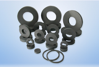 圓形(xing)永磁鐵(tie)氧體